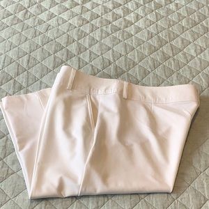 Pebble Beach White Bermudan Shorts